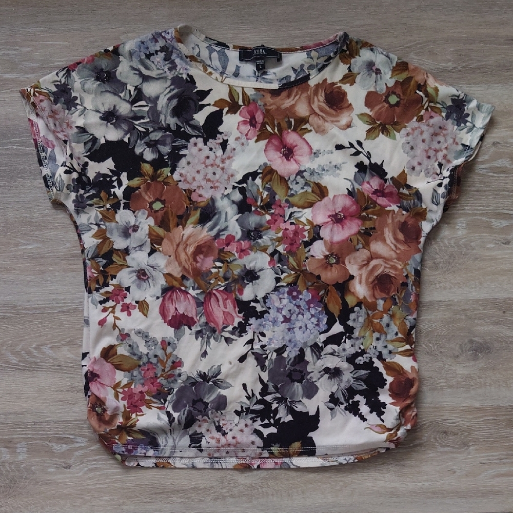 Vibe Sportswear Floral Tee